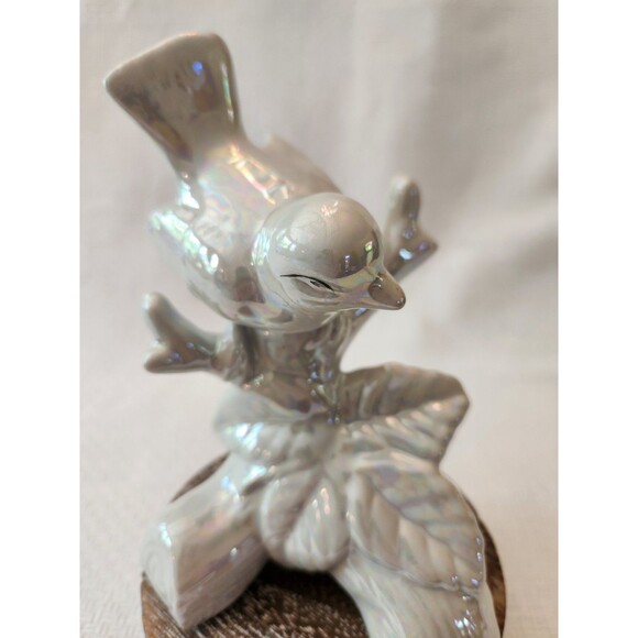 White Iridescent Bird Figurine Vintage Bird Figurine with Wooden Riser 6" - Picture 6 of 9
